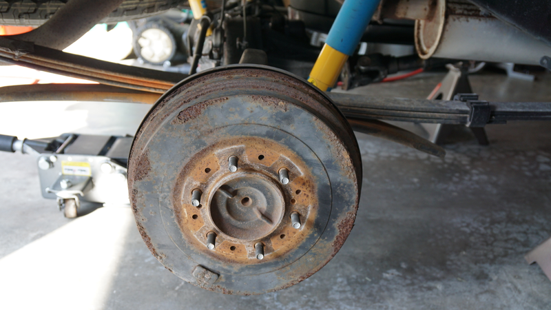 Illustration for article titled Here's How To Fix The Rear End Of An Old Toyota Tacoma